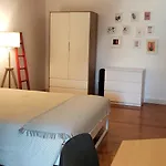 民宿 Private Bedrooms In A Shared House Without An Elevator In Bairro Alto Lisboa