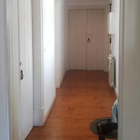Bedrooms In A Shared House In Bairro Alto Praca Camoes
